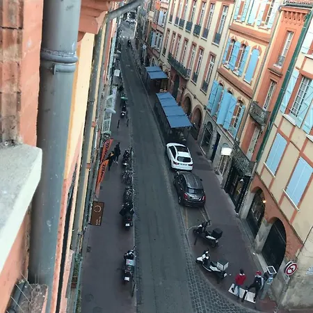 Les Carmes Апартаменты